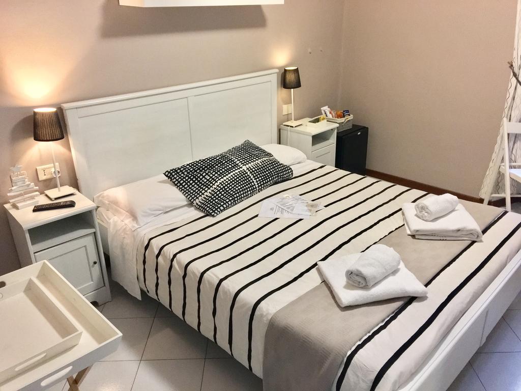 B&B Near Rome Buitenkant foto